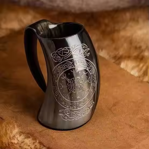 Lot de 2 cornes à boire Viking artisanales Viking Mug médiéval inspiré de l'artisanat du croissant - Product Image 3