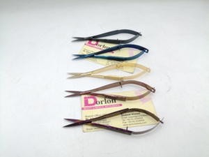 Acabados de plasma profesional, tijeras para recortar cejas y pestañas, acero inoxidable curvo afilado, primavera de manicura rusa para diestros - Product Image 3