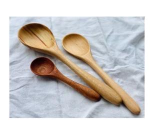 5 PEC con mango Cucharón de sopa Color natural Premium Juego de utensilios de madera hechos a mano - Product Image 6