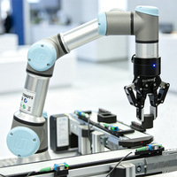 Robot Kolaboratif 6-Axis UR3e Compact dengan Beban Angkut 3kg, Cobot Industri untuk Pengambilan Komponen Elektronik 3C & Penanganan Material