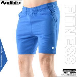 กางเกงขาสั้นออกกำลังกายผู้ชายคุณภาพสูงสั่งทำพิเศษ สำหรับวิ่งและฟิตเนส ทรงสปอร์ต ระบายอากาศได้ดี แห้งเร็ว มีเชือกผูกที่เข่า ราคาขายส่ง แบบซับลิเมชั่น - Product Image 3