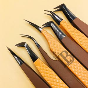 Pince à épiler en gros dorée en acier inoxydable pour extensions de cils volume, outils à cils à pointe fine, logo personnalisé - Product Image 3