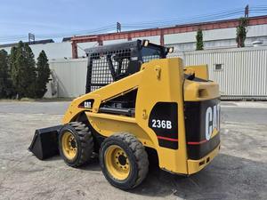 236B รถตักขนาดเล็กแบบแมวเดิมพร้อมคุณสมบัติด้านหน้าและส่วนประกอบสำคัญของเครื่องยนต์ - Product Image 2