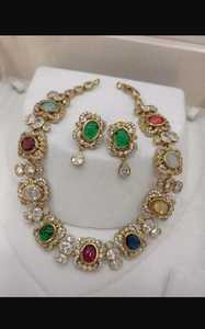 2025 venta al por mayor de moda de color circón pendiente collar conjunto de joyas para mujeres joyería de boda Artificial - Product Image 3