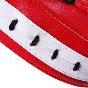 Pads de frappe en PU rouge et noir, équipement d'entraînement durable pour la pratique des arts martiaux - Product Image 6