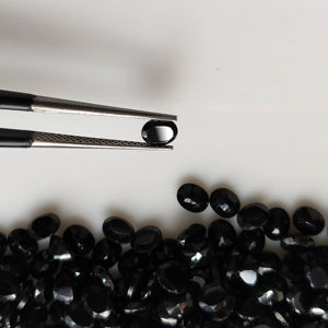 พลอยสปิเนลสีดำธรรมชาติ 5x4 มม. ทรงรี คุณภาพดีที่สุด สำหรับทำเครื่องประดับ - Product Image 1