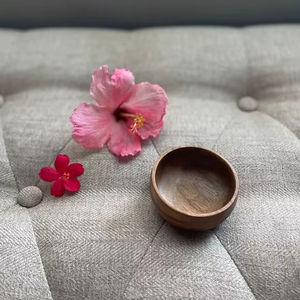 Venta al por mayor de cuencos para servir cenas y ensaladas de madera maciza de diseño personalizado ecológico de alta calidad con acabado pulido - Product Image 1