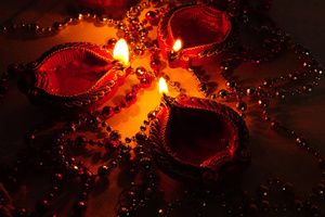 โคมไฟดินเผาแบบชนบททำด้วยมือพร้อมโซลูชันแสงสว่างที่ไม่เหมือนใครและความสง่างามเรียบง่ายสำหรับบ้านสมัยใหม่ที่ผลิตในอินเดีย - Product Image 5