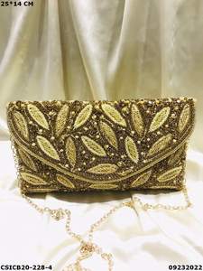 Pochette de soirée de styliste ethnique faite à la main - Product Image 5