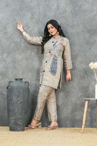 ชุดผ้าไหมผูกเชือกดีไซน์สวยชุดผ้าไหมผูกเชือกสำหรับสาวๆใส่สบายสไตล์อินเดียปาร์ตี้ปากีสถานขายส่ง - Product Image 4