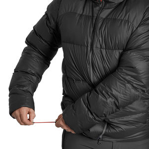 บริการ OEM เสื้อแจ็คเก็ตพัฟเฟอร์มีฮู้ดสำหรับผู้ชาย ฤดูหนาว สีดำ ไนลอน โพลีเอสเตอร์ บุใยกันลม โลโก้ด้านหน้า - Product Image 4