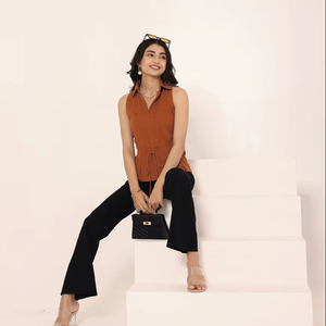 Elegante camisa con cuello sin mangas de mezcla de lino marrón con lazo frontal Elegante diseño frontal abierto Escote con Cuello clásico Estilo dulce - Product Image 1