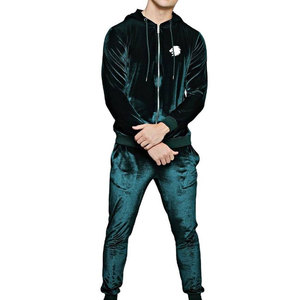 Ensemble de survêtements de luxe en velours pour hommes, 2 pièces, style streetwear, sweat à capuche et pantalon de jogging, service OEM en gros - Product Image 1