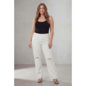 Jeans grande taille pour femmes avec détails déchirés aux genoux, blanc - Product Image 2