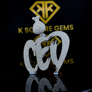 Adoptez l'élégance avec notre pendentif en diamant de laboratoire en or blanc 14 carats avec clarté VVS, ajoutez-le à votre collection de bijoux. - Product Image 5
