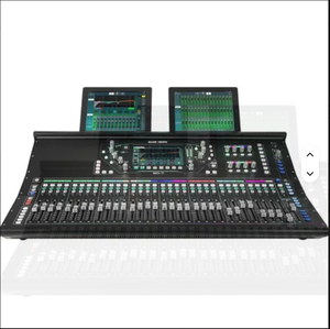 Console de mixage audio numérique SQ-7 48 canaux/36 bus NEUF avec 32+1 faders motorisés, nouveau modèle - Product Image 1