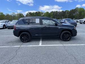 รถจี๊ป คอมพาส รุ่นอัลติทูด ปี 2014 / มีจำหน่ายพร้อมเลขไมล์ต่ำ เครื่องยนต์เบนซิน รถใช้งานน้อย สภาพดี ไม่มีอุบัติเหตุ พวงมาลัยซ้าย - Product Image 3