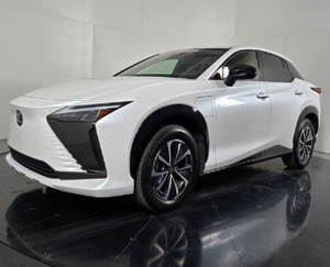 Lexus RZ 450e Premium AWD 2024 Usado - Listo para Enviar - Product Image 1
