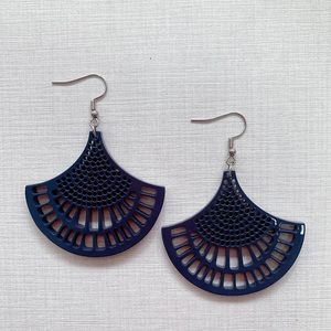 Pendientes colgantes de laca blanca de cuerno de búfalo de moda de alta calidad hechos a mano con colgante de estilo lindo, joyería para oreja - Product Image 6