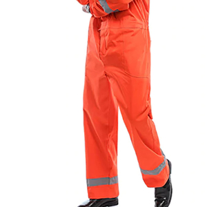 Vêtements de travail de sécurité en polyester haute visibilité pour hommes Combinaison de construction à logo personnalisable avec bandes réfléchissantes en gros - Product Image 6