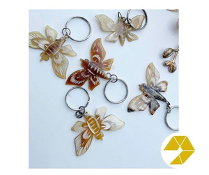 Llavero de Cuerno Artesanal 100% Natural de Vietnam, Diseño de Carpa, Llavero de Cuerno Hecho a Mano para Recuerdo, Regalo o Idea de Decoración Artística - Product Image 3