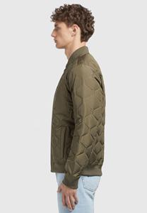 เสื้อแจ็คเก็ตผู้หญิงดีไซน์วินเทจ แบรนด์หรู กันน้ำ กันลม บุผ้าอย่างดี มีซิปและกระเป๋า  พร้อมโลโก้สั่งทำได้ - Product Image 5