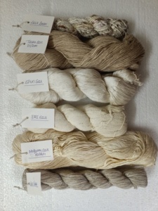 ไหมพรมธรรมชาติทอมือแบบสั่งทำพิเศษในรูปแบบม้วนสำหรับการย้อมสี รวมถึงไหมมัลเบอร์รี่ ไหมทัสซา ไหมและเส้นใยจากร้านขายไหม - Product Image 5