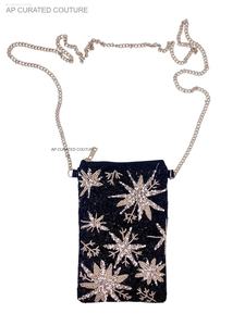 Étui multifonctionnel pour téléphone portable avec fermeture éclair, design en carreaux perlés, sac à main pour téléphone portable fait à la main avec chaîne de bandoulière - Product Image 3