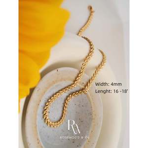 Collana a catena in oro anti-ossidazione da 4 mm con strato impermeabile, regolabile 14-16 pollici, stile catena a spiga - Product Image 4