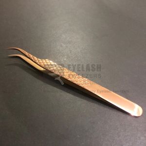 Pince à épiler incurvée en acier chirurgical inoxydable rose doré, testée à la main, précision antistatique, durable, outil d'extension de cils volumineux - Product Image 1