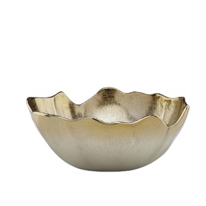 Bols à chocolat fabriqués à la main bol de service à salade de légumes Table à dîner bol à salade de fruits en métal de service alimentaire - Product Image 2