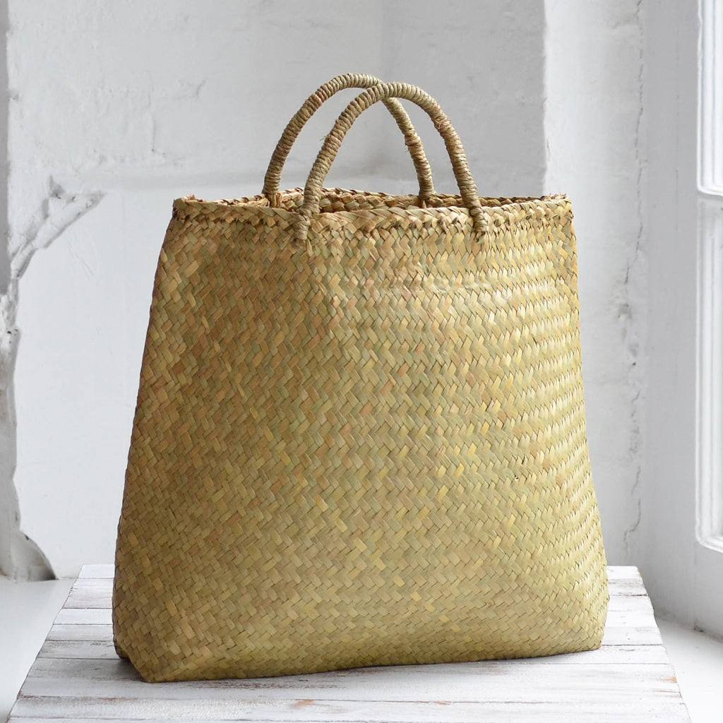 ธรรมชาติ