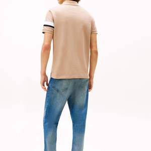 Polo d'été surdimensionné pour homme, design streetwear décontracté et élégant, broderie personnalisée, service OEM, prix de gros. - Product Image 4