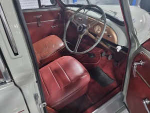 Oferta Especial: Coche Usado M Morris Minor Saloon 1953 - ¡Listo para Enviar! - Product Image 3