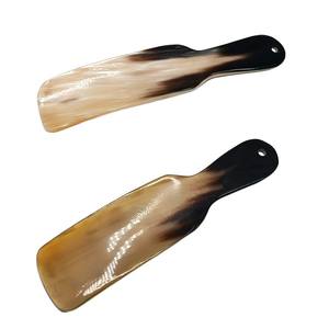 Chausse-pied en buffle d'eau véritable avec support en cuir indien durable, long manche court en bois métallique pour un usage domestique - Product Image 1