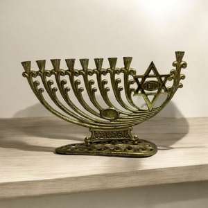 Accesorios de decoración del hogar, soporte de vela judía para candelabro, suministros de decoración de Hanukah, soporte de vela Menorah de 9 brazos - Product Image 1