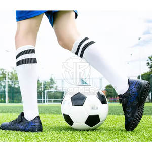 Venta al por mayor de los hombres zapatos de fútbol cómodo entrenamiento Tacos antideslizante Durable personalizado Zapatos de fútbol - Product Image 6
