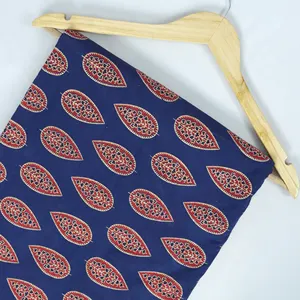 Tissu en coton imprimé Paisley Floral Jaipur Design taille personnalisée impression à la main en gros fait à la main pour le textile et les vêtements