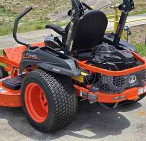 Cortadora de Césped Comercial de Giro Cero Kubota Z421KWTNC-60 2025, Cortadora de Césped a Gasolina de 23.5 HP - Product Image 2