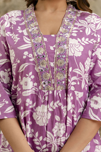 Conjunto de Kurta de Tres Piezas de Alta Calidad, Estilo Pakistaní Indio, Diseño Bordado Elegante, Ropa Étnica para Mujer para Uso Diario - Product Image 6