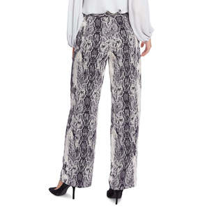 Pantaloni a gamba larga da donna Vince Camuto con stampa serpente e pieghe, vita alta, in tessuto crêpe, taglia XL - Pantaloni alla moda antipiega grigio 2 - Product Image 2