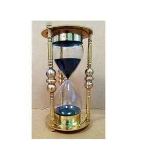 Sablier minimaliste en métal, design épuré, décoration de bureau, table, style simple et élégant, porte-sable, accent, style moderne - Product Image 1