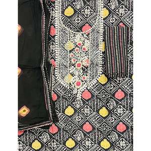 Ensemble de costume fantaisie en mousseline non cousue pour femmes, idéal pour les occasions festives - Product Image 1