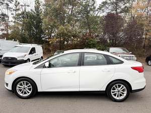 UTILISÉ LHD/RHD 2018 F O R D FOCUS SE - Product Image 3