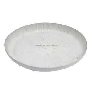 Bandeja decorativa para servir hecha a mano en diseño redondo gris rústico con asas resistentes, perfecta para exhibiciones encantadoras para el hogar - Product Image 5