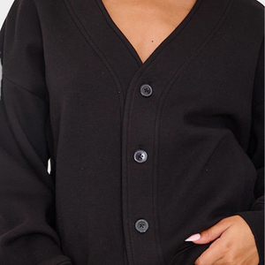 เสื้อสเวตเตอร์ทรงหลวมสำหรับผู้หญิงมีกระดุมผ้าฝ้ายนุ่มผ้าฟลีซสีดำอบอุ่นดีไซน์ตามสั่ง - Product Image 2