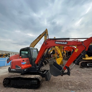 Excavatrice Doosan DX60 d'occasion de haute qualité, matériel d'ingénierie et de construction, petite pelle, prix abordable à vendre - Product Image 1