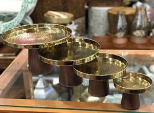 กล่องถั่วทองเหลืองและเหล็กทำด้วยมือพร้อมพื้นผิวไม้ตอกสำหรับอุปกรณ์วันหยุด-งานฝีมือเอ็มโพเรียมอินเดีย - Product Image 2