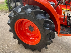 El más nuevo tractor multifuncional L4018 con cargador frontal 6 meses de garantía Empacadora Uso BE Origin - Product Image 2