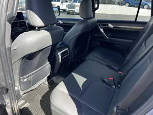 Lexus GX460 Premium + d'occasion 2023 - Product Image 5
